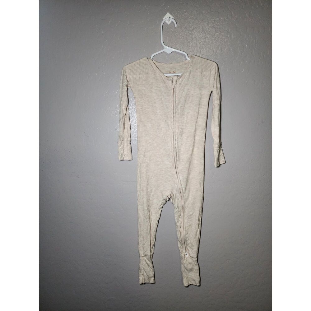 Little Sleepies Cream Beige Ribbed Sleeper 18-24M Bamboo Zippy Pajamas VGUC